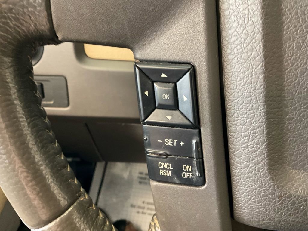 Used 2013 Ford F150 XLT w/ Luxury Equipment Group image 10