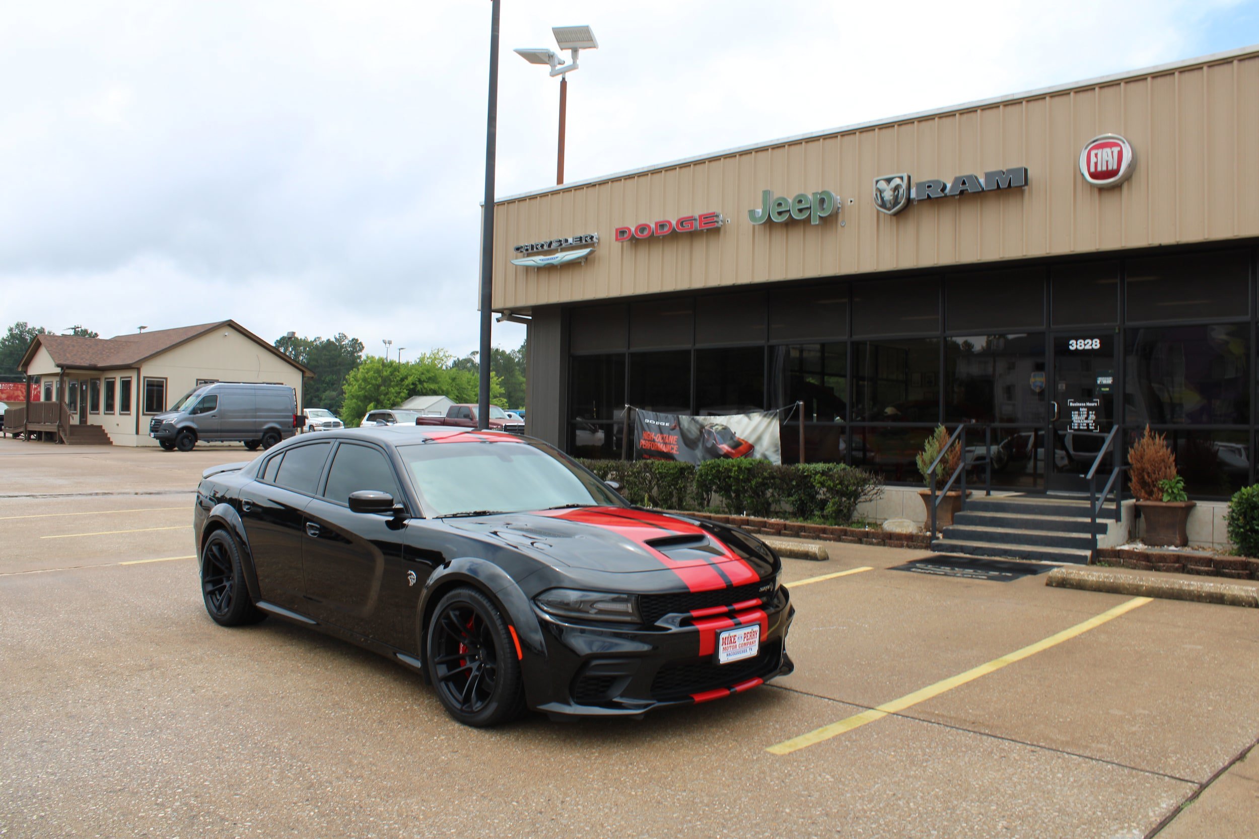 Used 2021 Dodge Charger SRT Hellcat RWD image 4