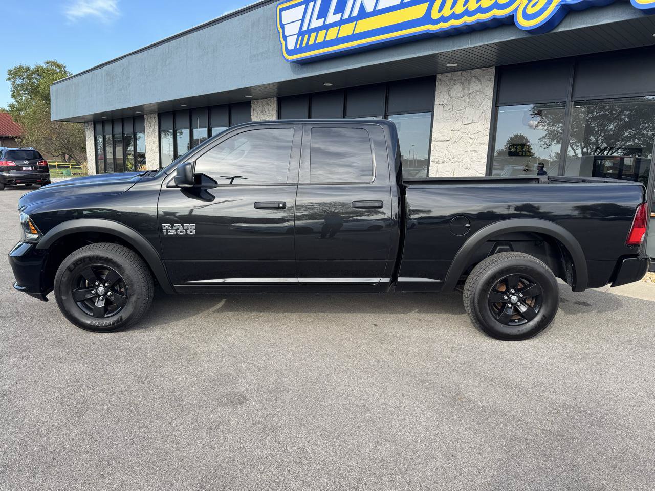 Used 2018 RAM 1500 ST AWD/4WD image 5
