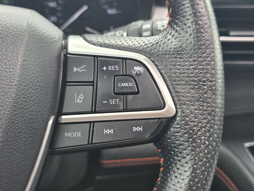 Used 2021 Toyota Sienna XSE w/ XSE Plus Package AWD/4WD image 33