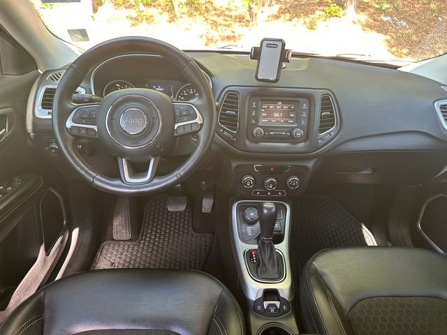 Used 2018 Jeep Compass Latitude w/ Cold Weather Group AWD/4WD image 24