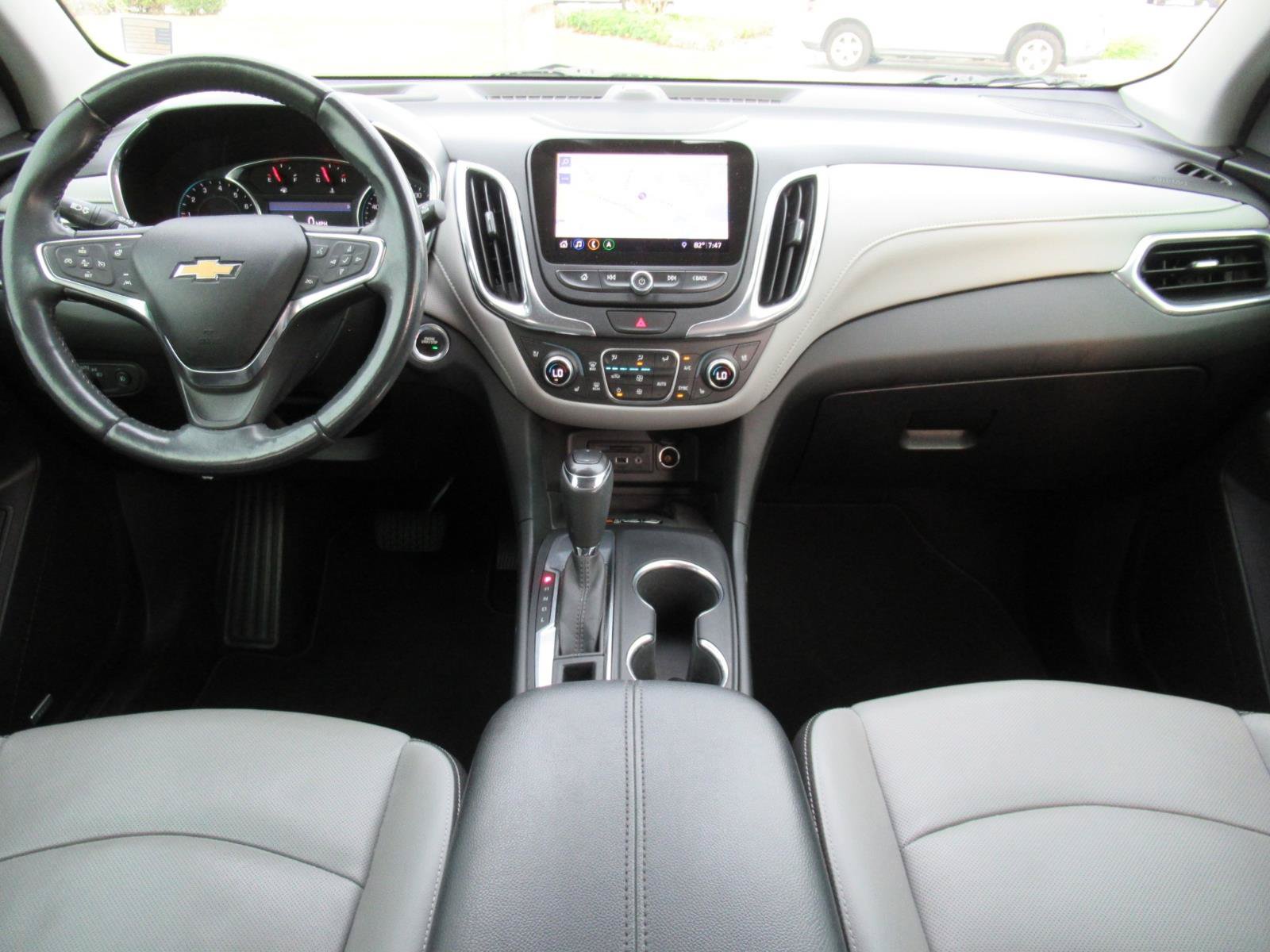 Used 2019 Chevrolet Equinox Premier FWD image 12
