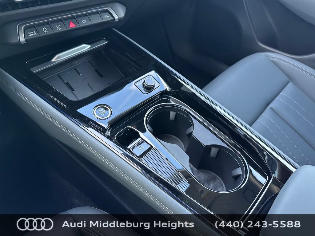 New 2026 Audi Q3 quattro 2.0T AWD/4WD image 36