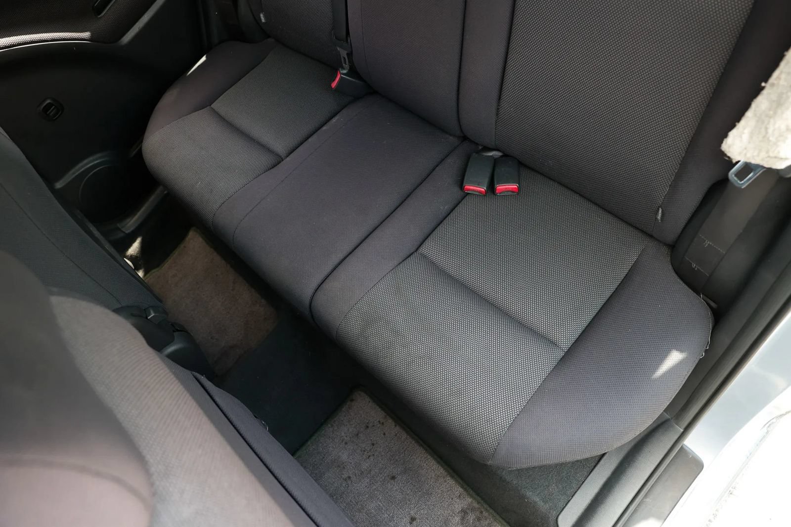 Used 2004 Toyota Matrix XR FWD image 19
