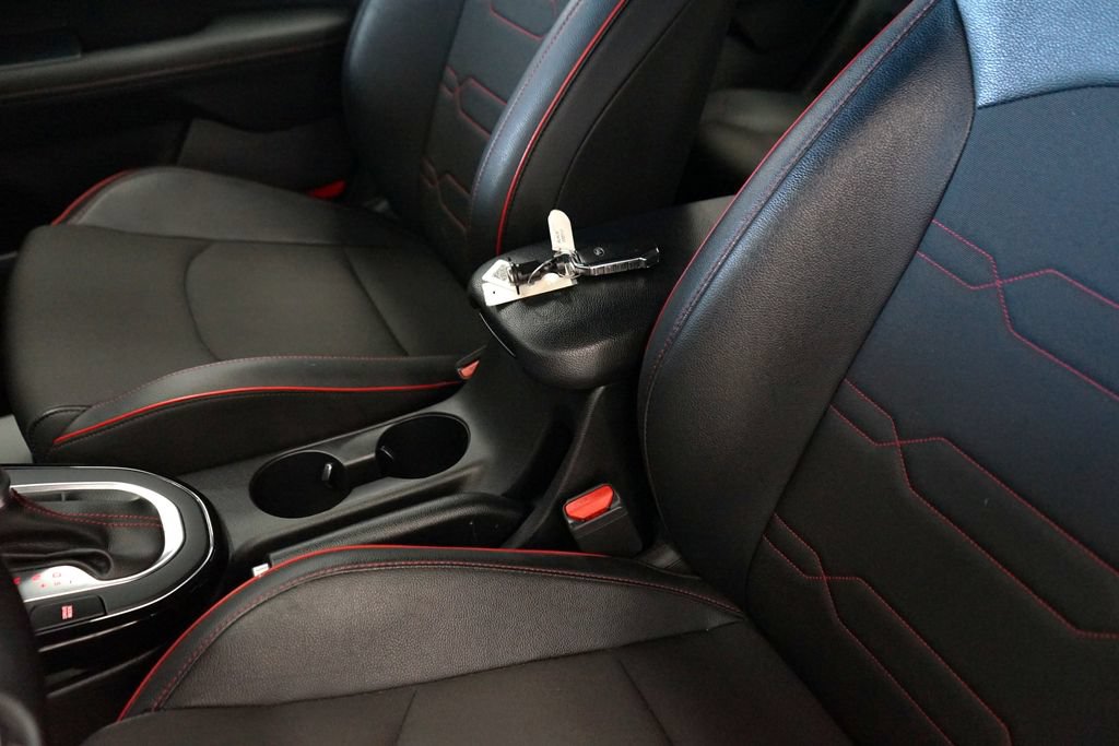 Used 2021 Kia Forte GT FWD image 27