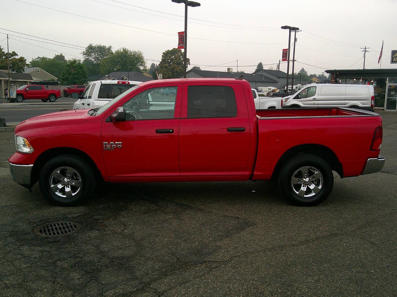 Used 2023 RAM 1500 Classic SLT w/ Trailer & Traction Group image 4