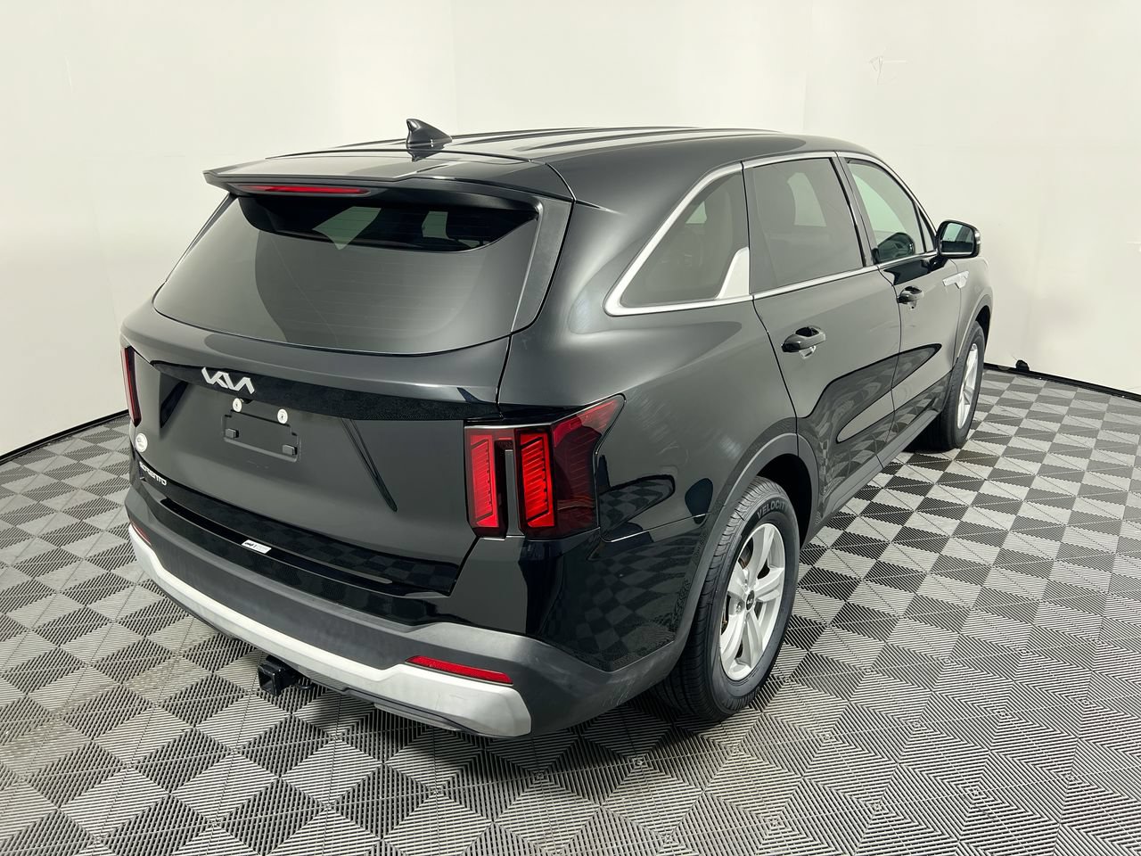 New 2026 Kia Sorento LX FWD image 3