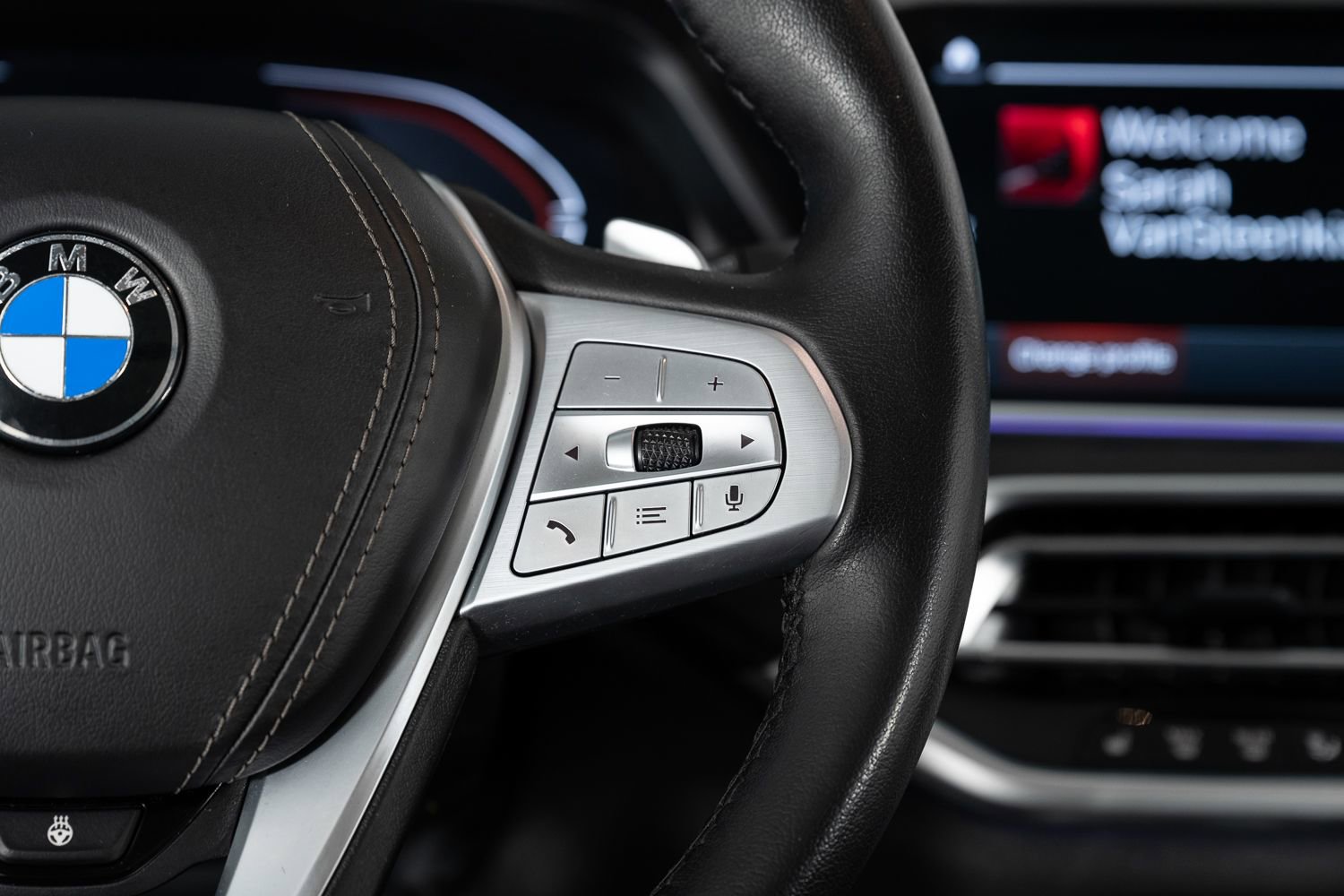 Used 2022 BMW X7 xDrive40i w/ Premium Package image 42