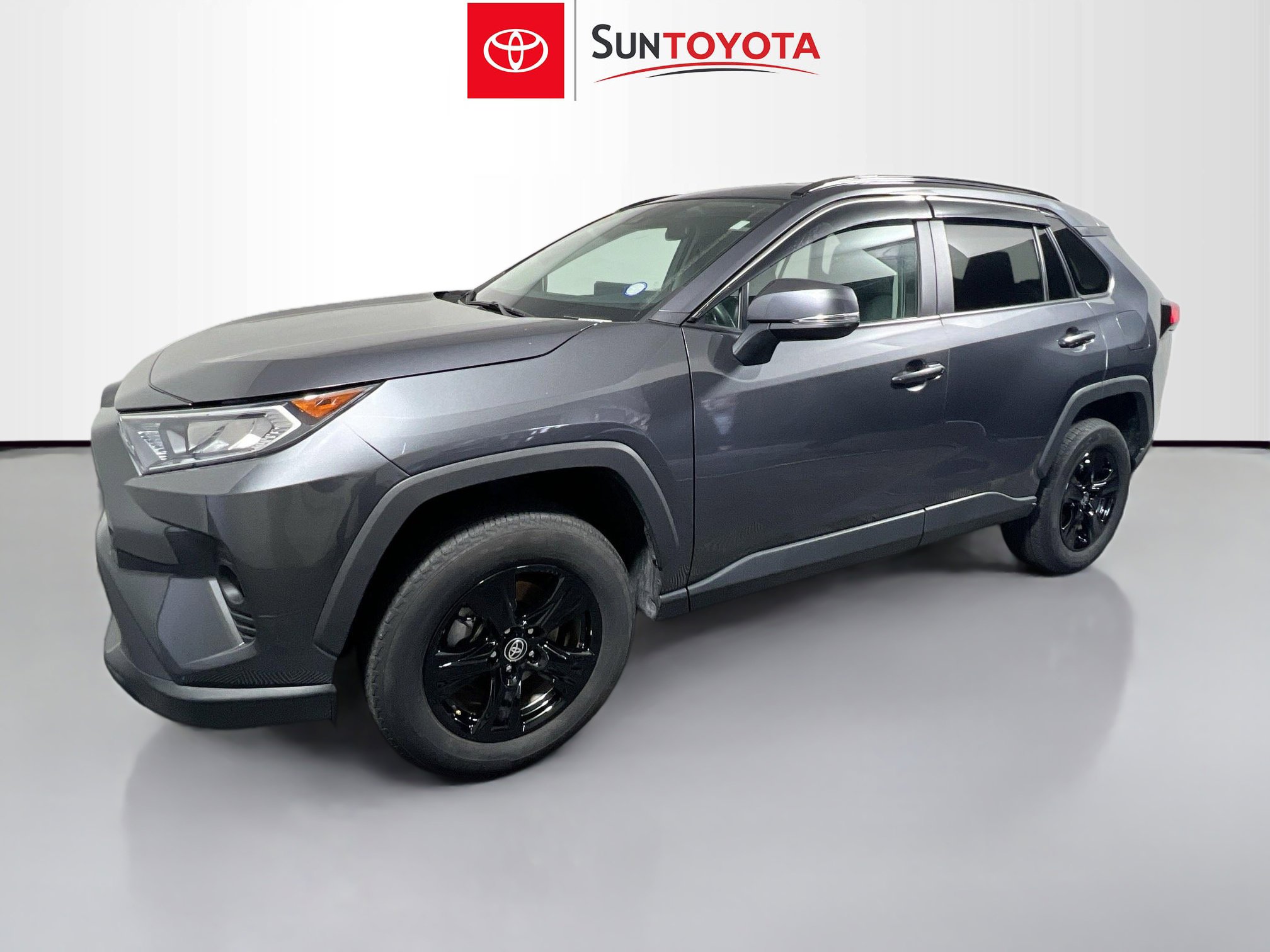 Used 2021 Toyota RAV4 XLE image 9