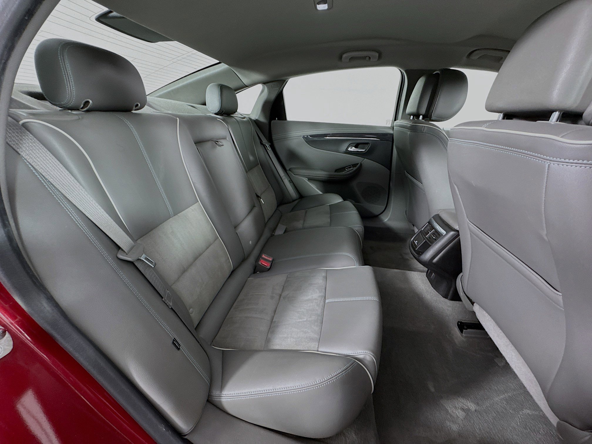 Used 2014 Chevrolet Impala LT FWD image 27
