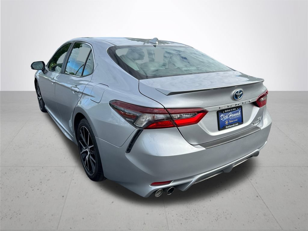 Used 2023 Toyota Camry SE FWD image 9