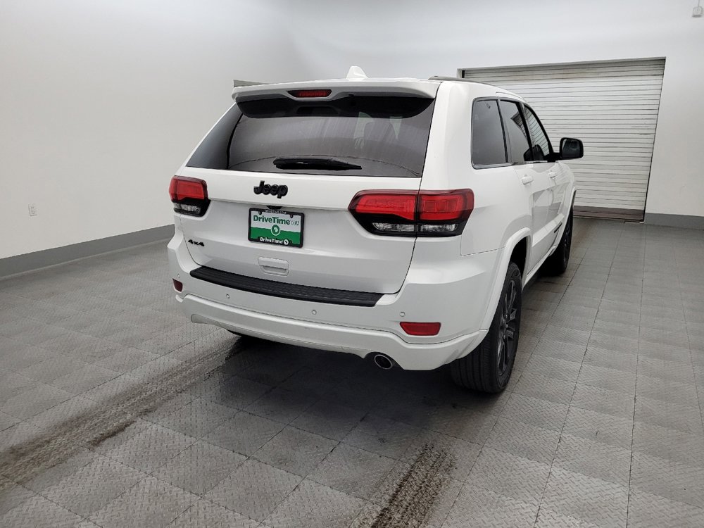 Used 2020 Jeep Grand Cherokee Altitude image 7