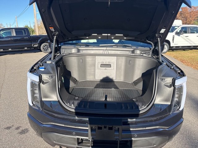 New 2025 Ford F150 Lightning Platinum image 8