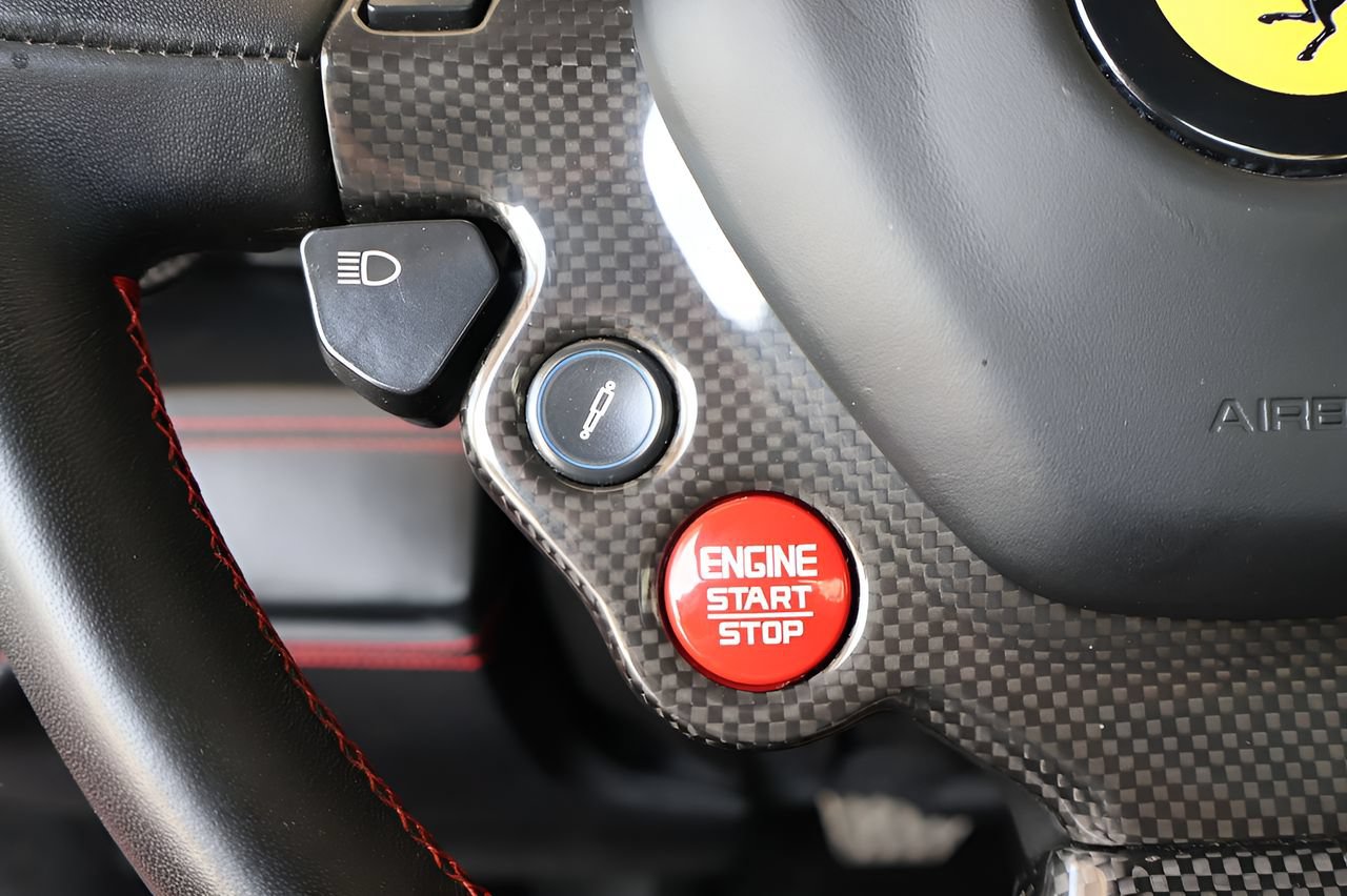 Used 2018 Ferrari 488 Spider RWD image 22