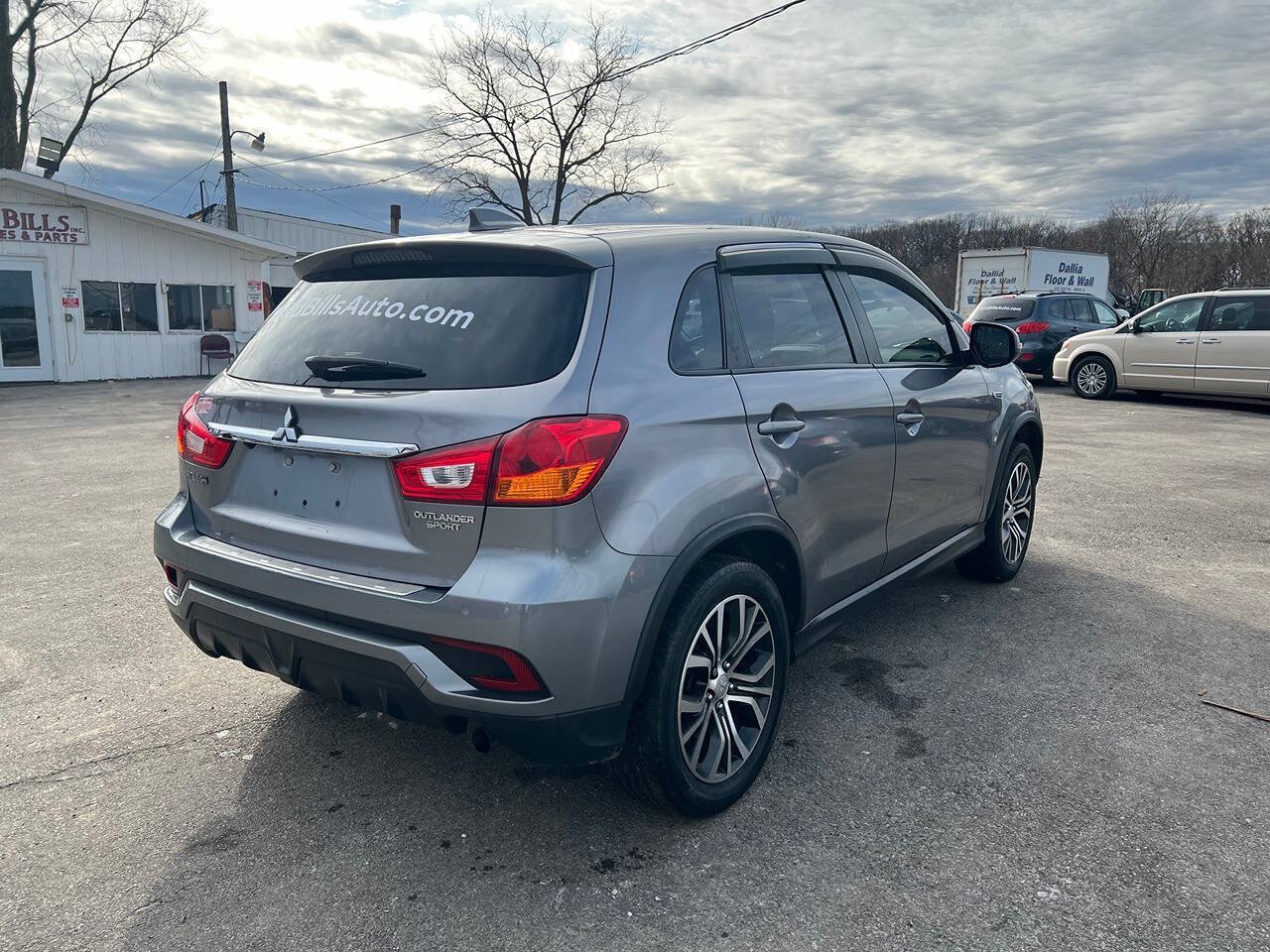 Used 2019 Mitsubishi Outlander Sport SE AWD/4WD image 5