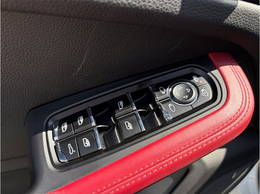 Used 2018 Porsche Macan GTS AWD/4WD image 23