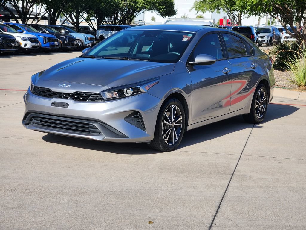 Certified 2024 Kia Forte LXS FWD image 2