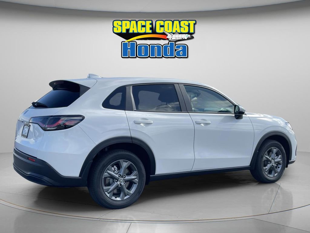 New 2026 Honda HR-V LX image 10