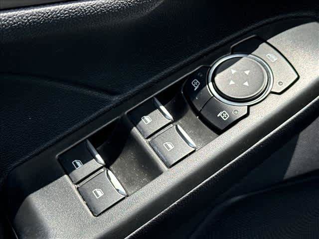 Used 2022 Ford Escape SEL w/ Technology Package AWD/4WD image 16