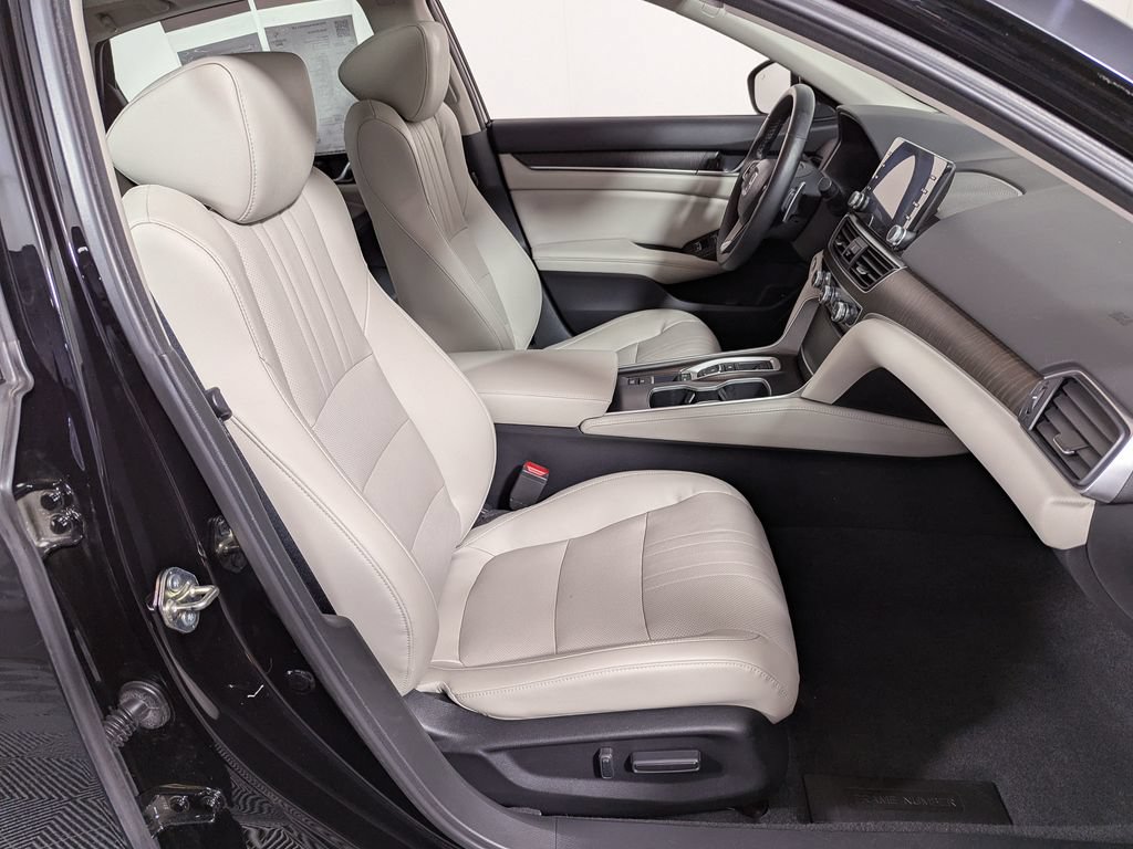 Used 2018 Honda Accord EX-L image 23