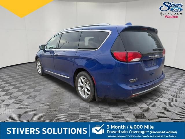 Used 2019 Chrysler Pacifica Touring-L Plus w/ Advanced Safetytec Group FWD image 10