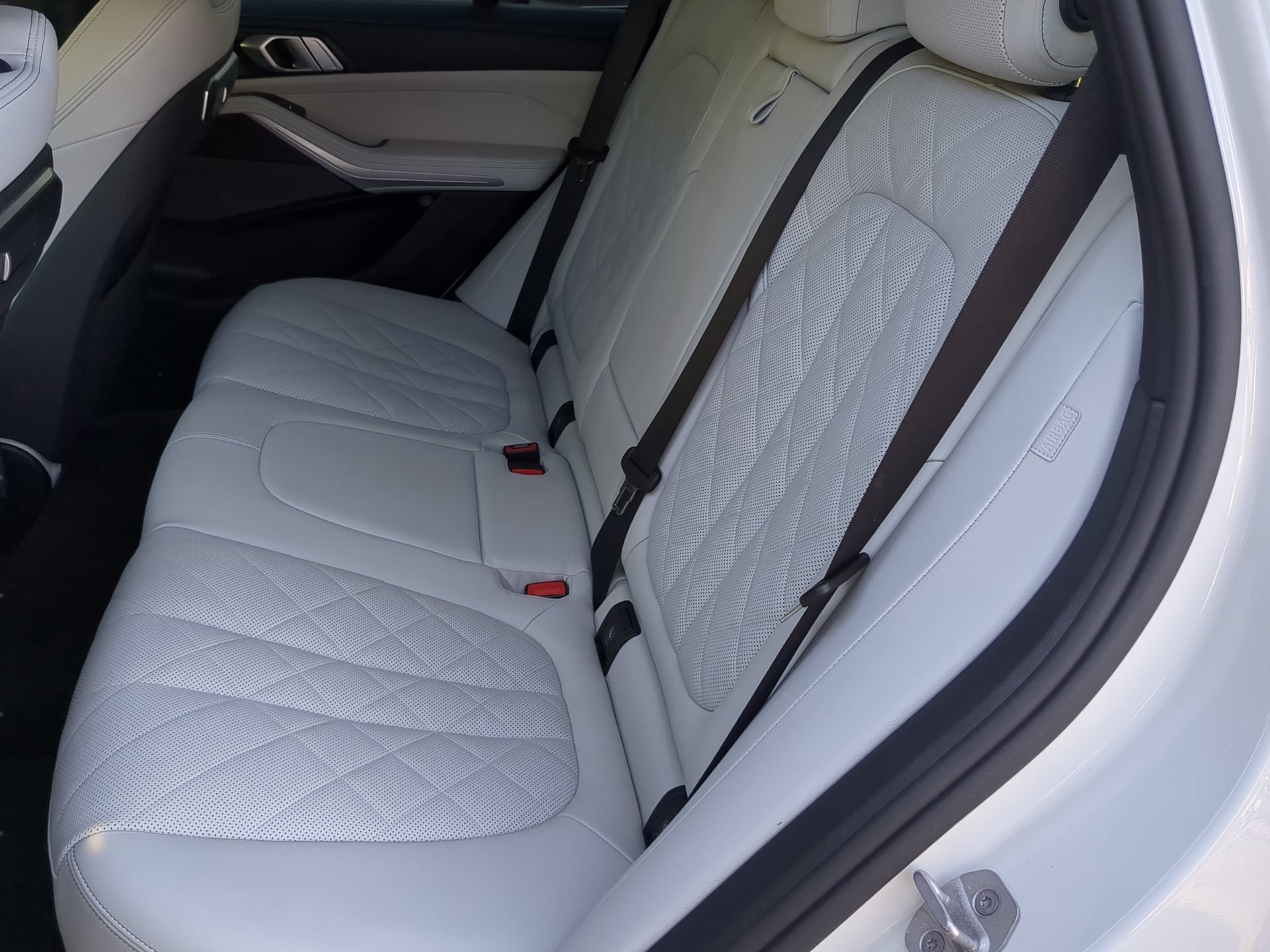 Used 2025 BMW X5 xDrive40i w/ Premium Package AWD/4WD image 54