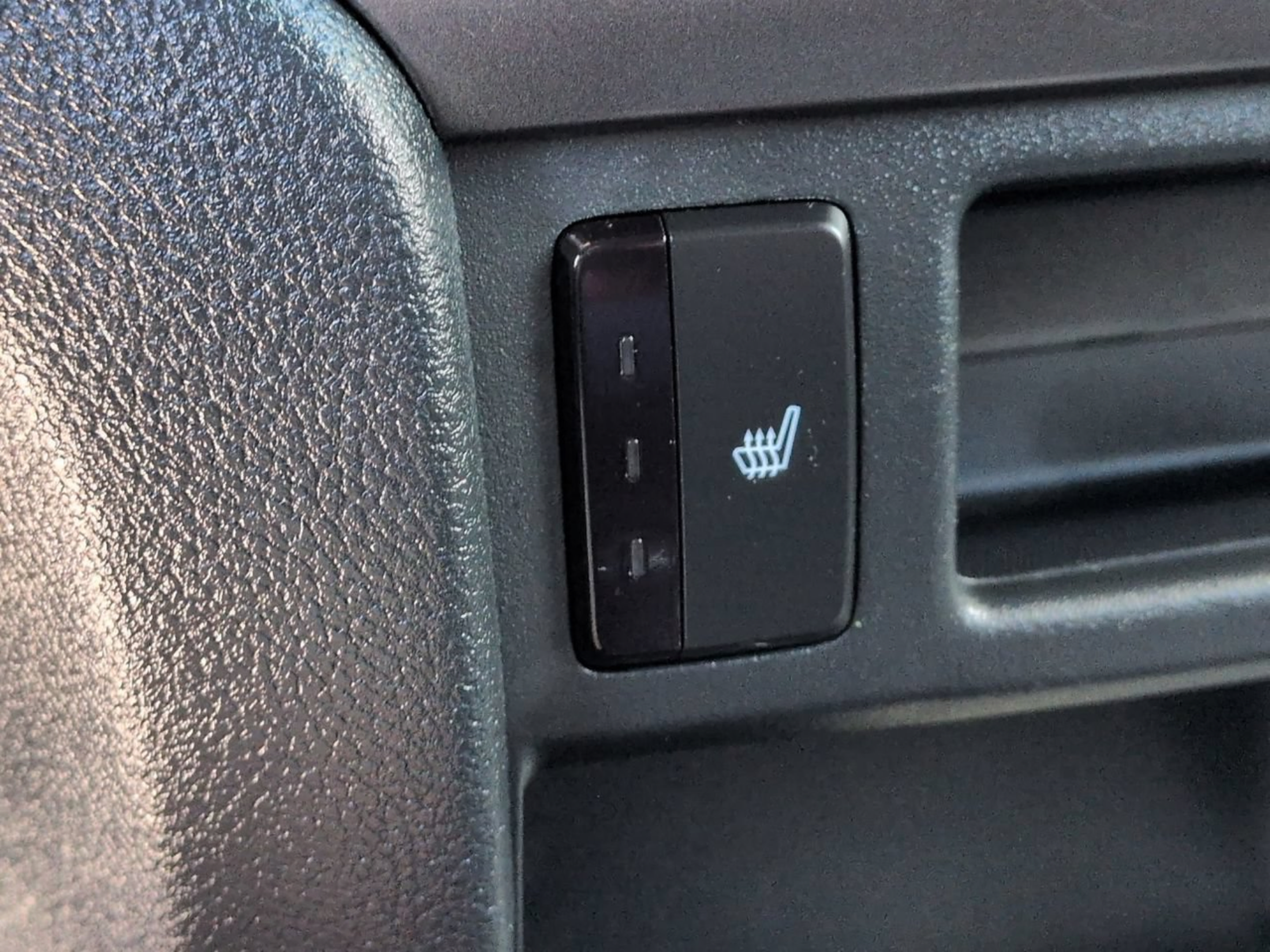 Used 2023 Honda Passport EX-L image 29