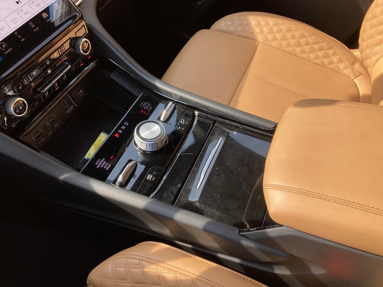 Used 2023 Jeep Grand Cherokee L Summit w/ Advanced Protech Group IV image 39