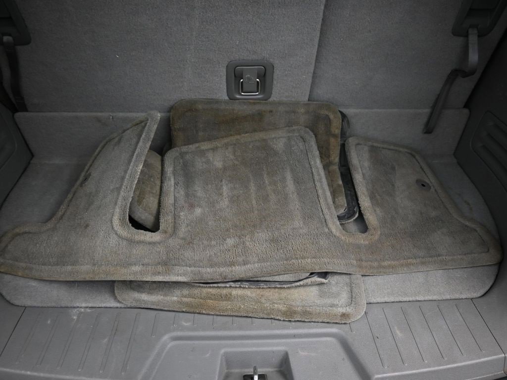 Used 2009 Chevrolet Traverse LT image 31