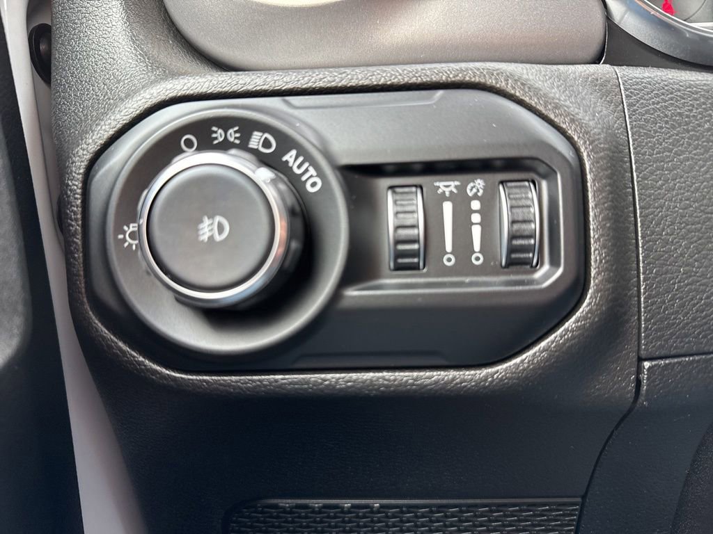 Used 2021 Jeep Wrangler Unlimited Sport image 54