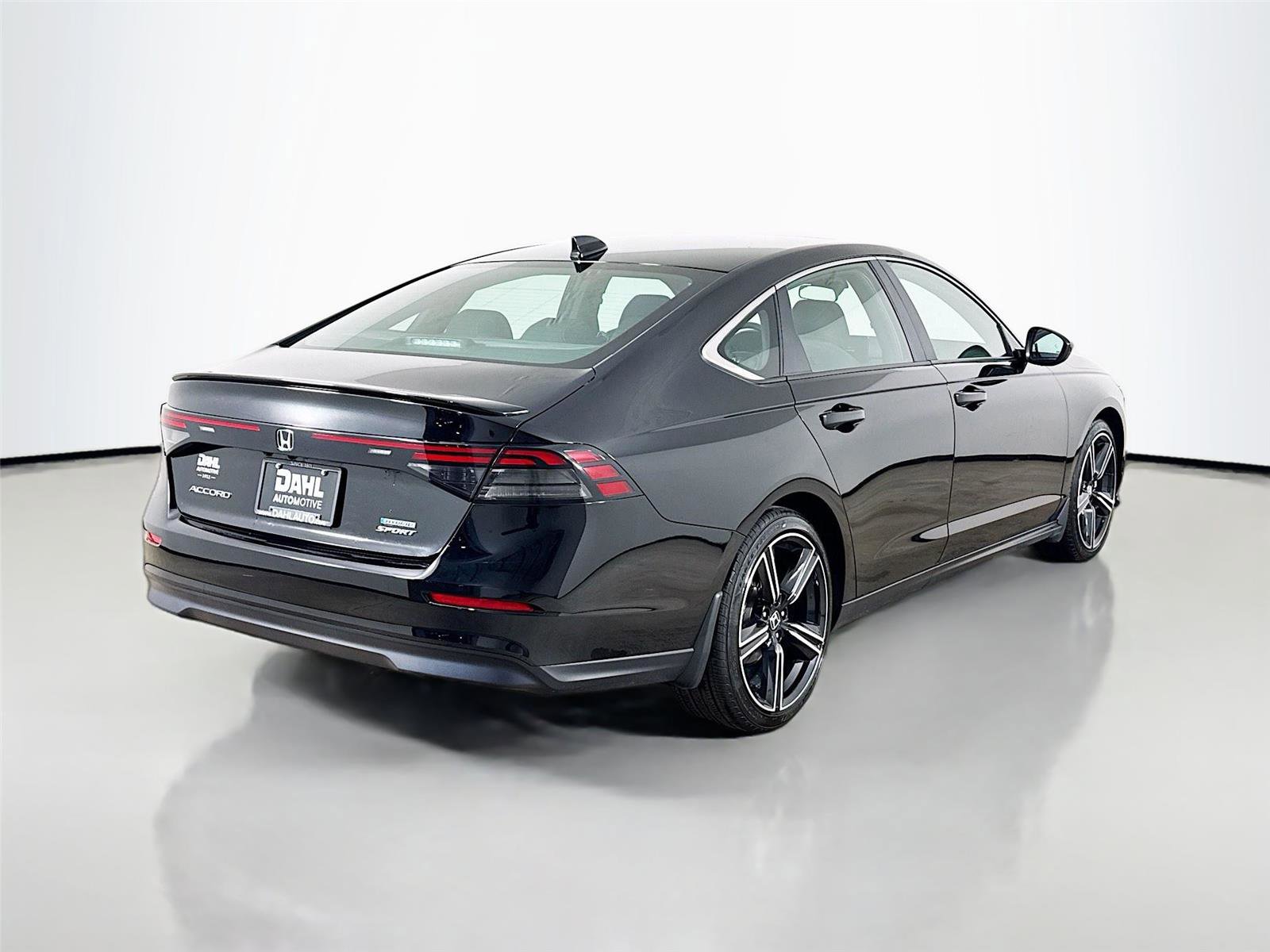 Certified 2023 Honda Accord Sport image 13