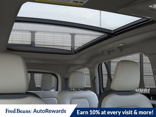 New 2026 Lincoln Aviator AWD image 24