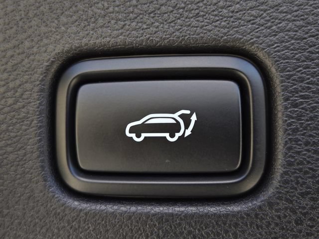 Used 2026 Kia Sportage X-Line w/ X-Line Premium Package AWD/4WD image 11