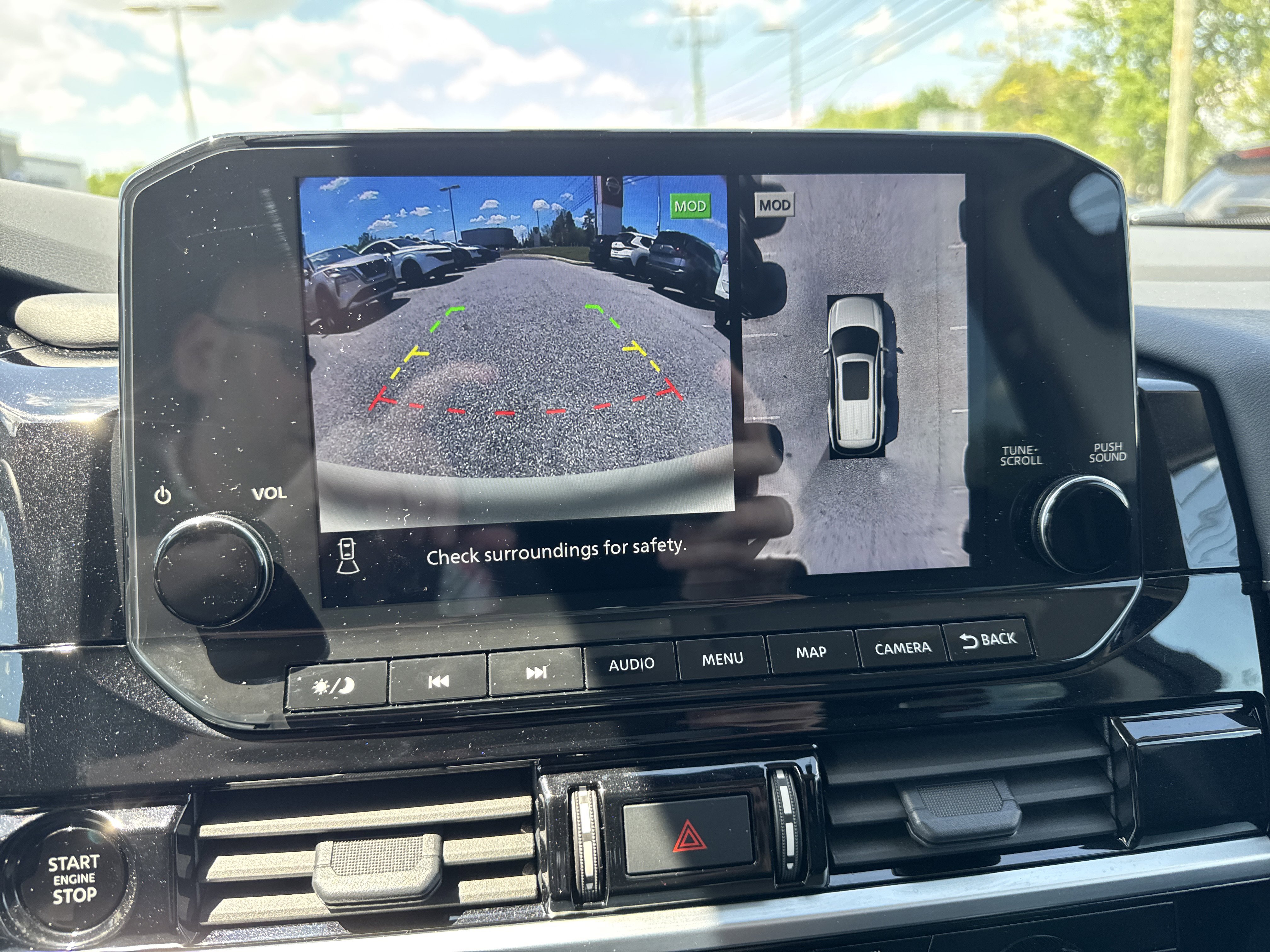 Certified 2025 Nissan Pathfinder SL AWD/4WD image 39
