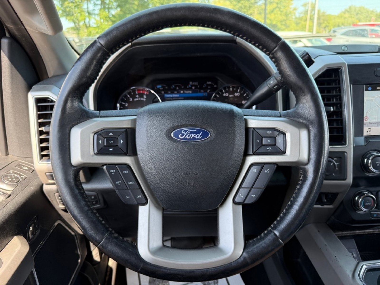 Used 2019 Ford F350 Lariat w/ Lariat Ultimate Package AWD/4WD image 20
