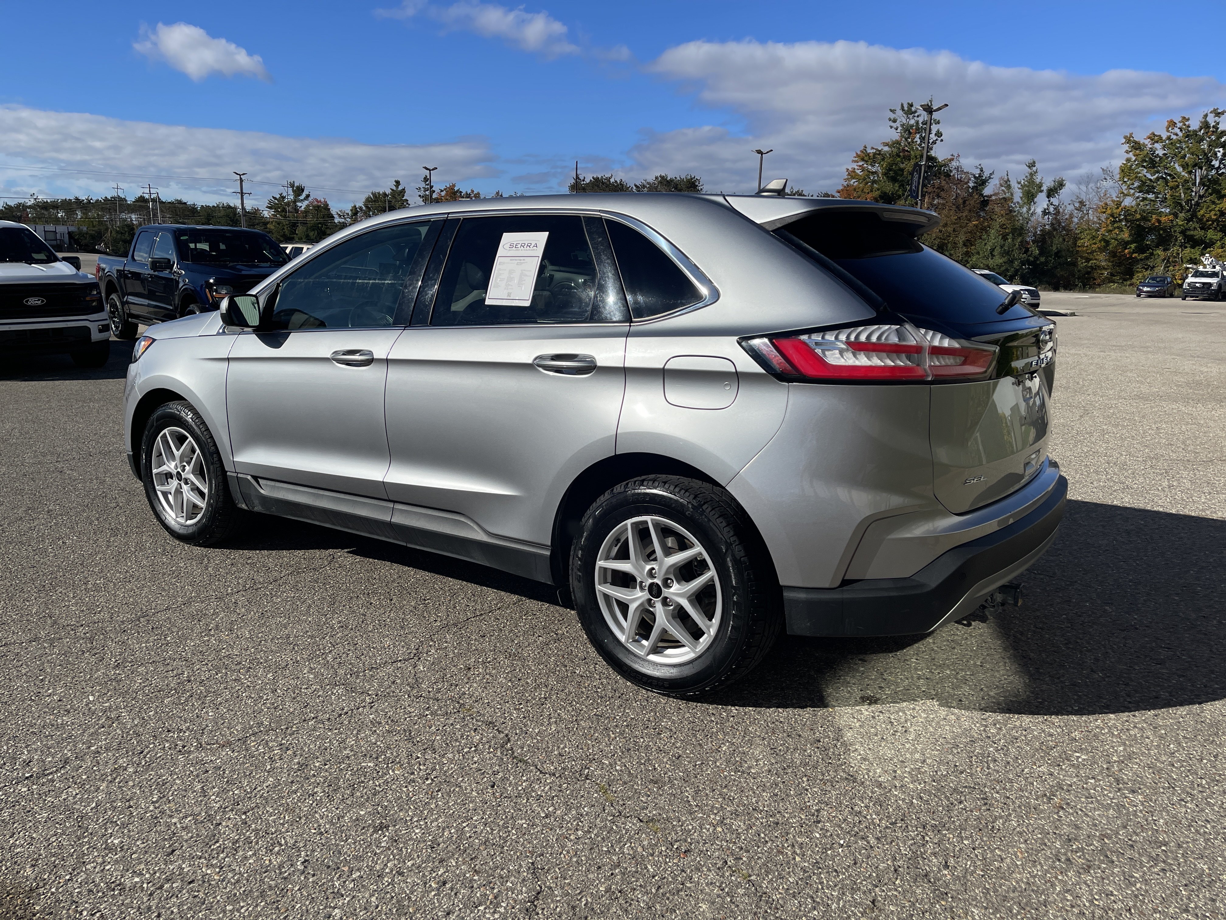Used 2024 Ford Edge SEL AWD/4WD image 5