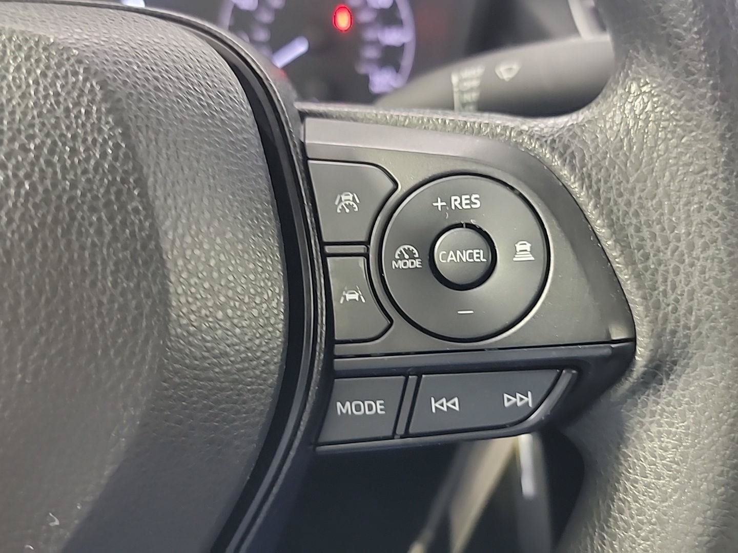 Used 2023 Toyota Corolla LE FWD image 24