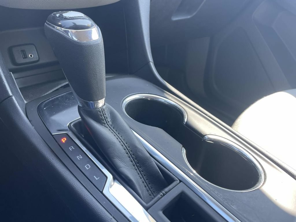 Used 2018 Chevrolet Equinox LS FWD image 22