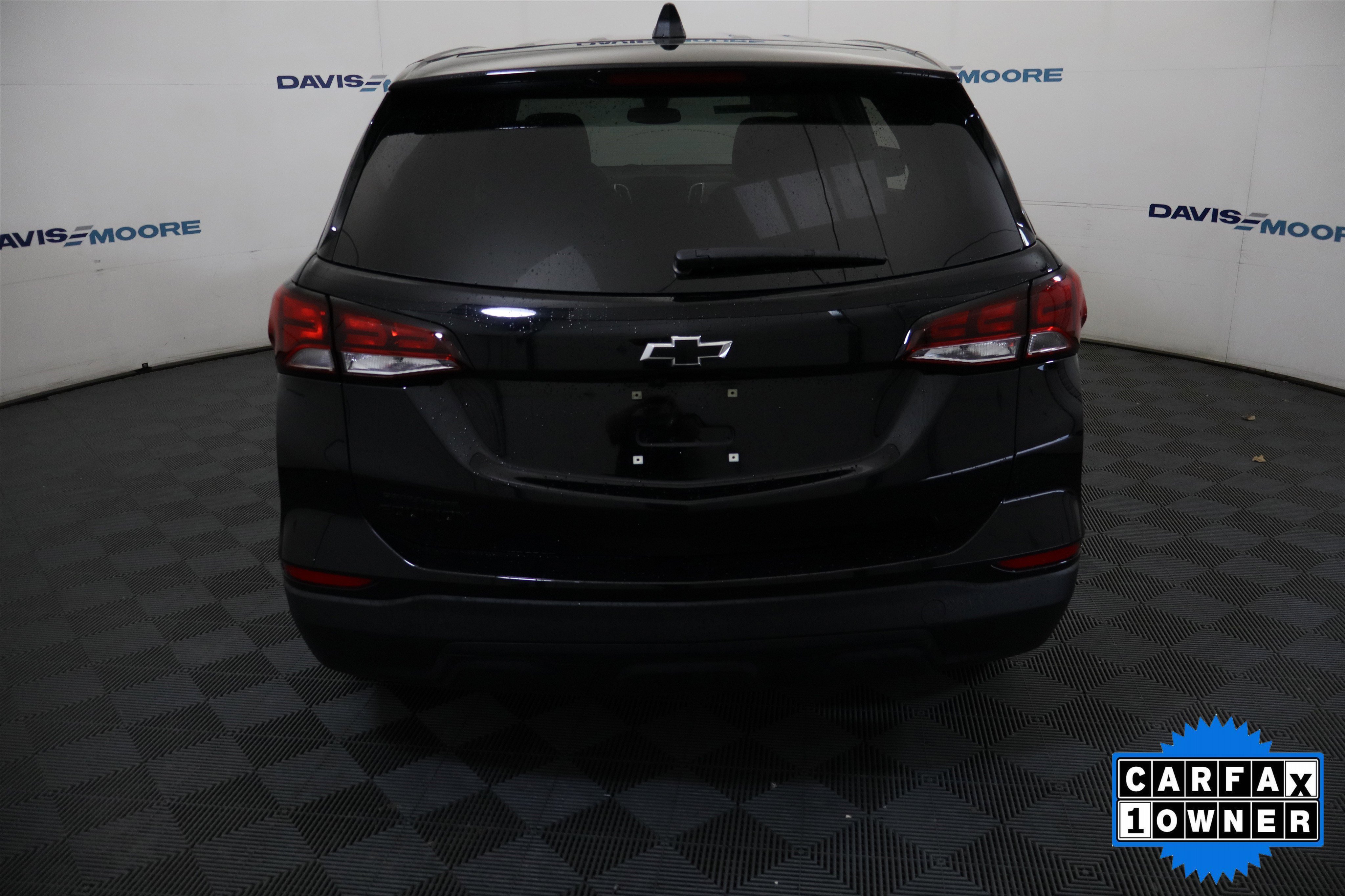 Used 2023 Chevrolet Equinox LS w/ LS Convenience Package image 8