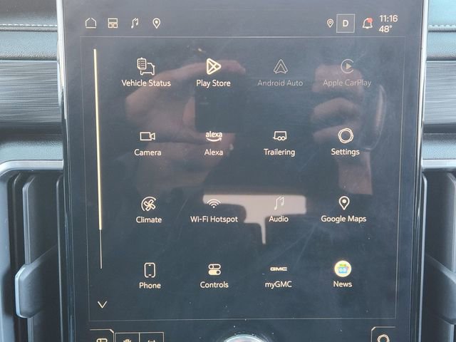 Used 2025 GMC Acadia Elevation image 18