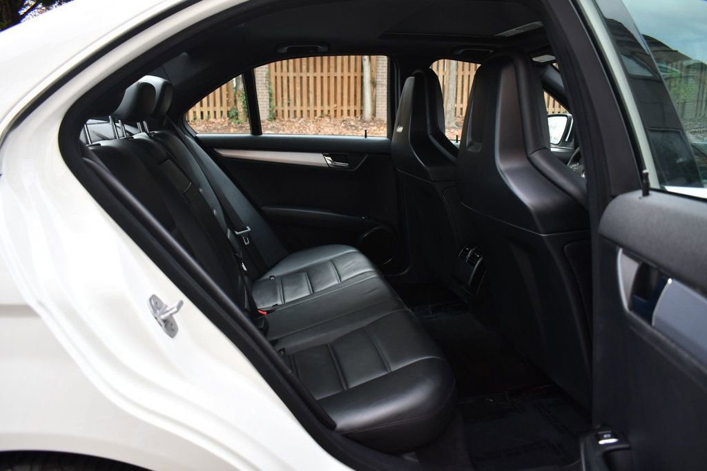 Used 2009 Mercedes-Benz C 63 AMG Sedan image 24