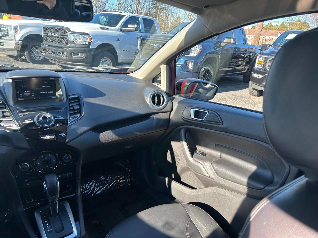 Used 2014 Ford Fiesta Titanium w/ Exterior Protection Package FWD image 17