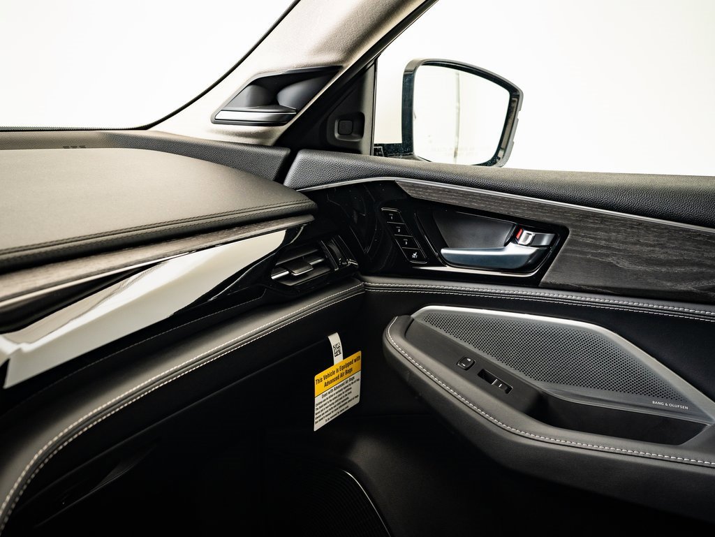 Certified 2025 Acura MDX SH-AWD w/ Advance Package image 33