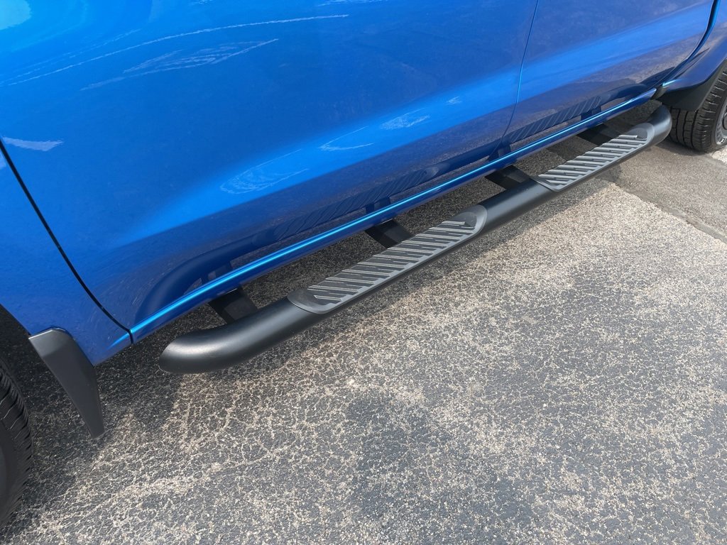 Used 2023 Chevrolet Silverado 1500 Custom w/ LPO, Dark Essentials Package image 4