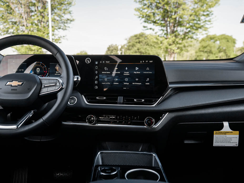 New 2027 Chevrolet Equinox LT FWD image 15