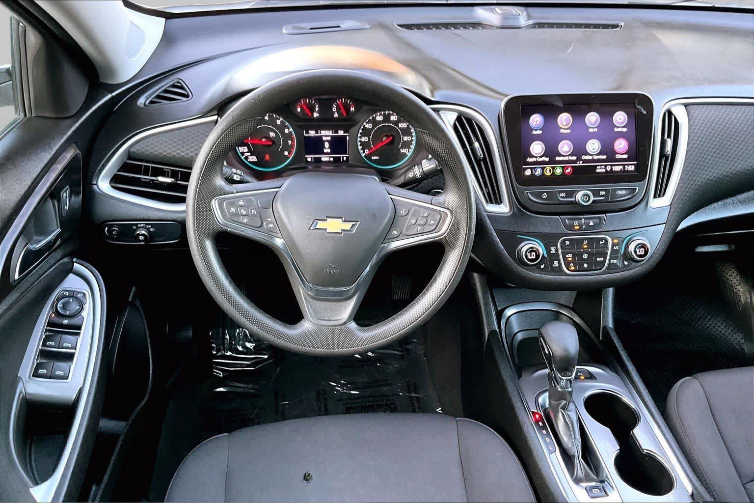 Used 2024 Chevrolet Malibu LT FWD image 6