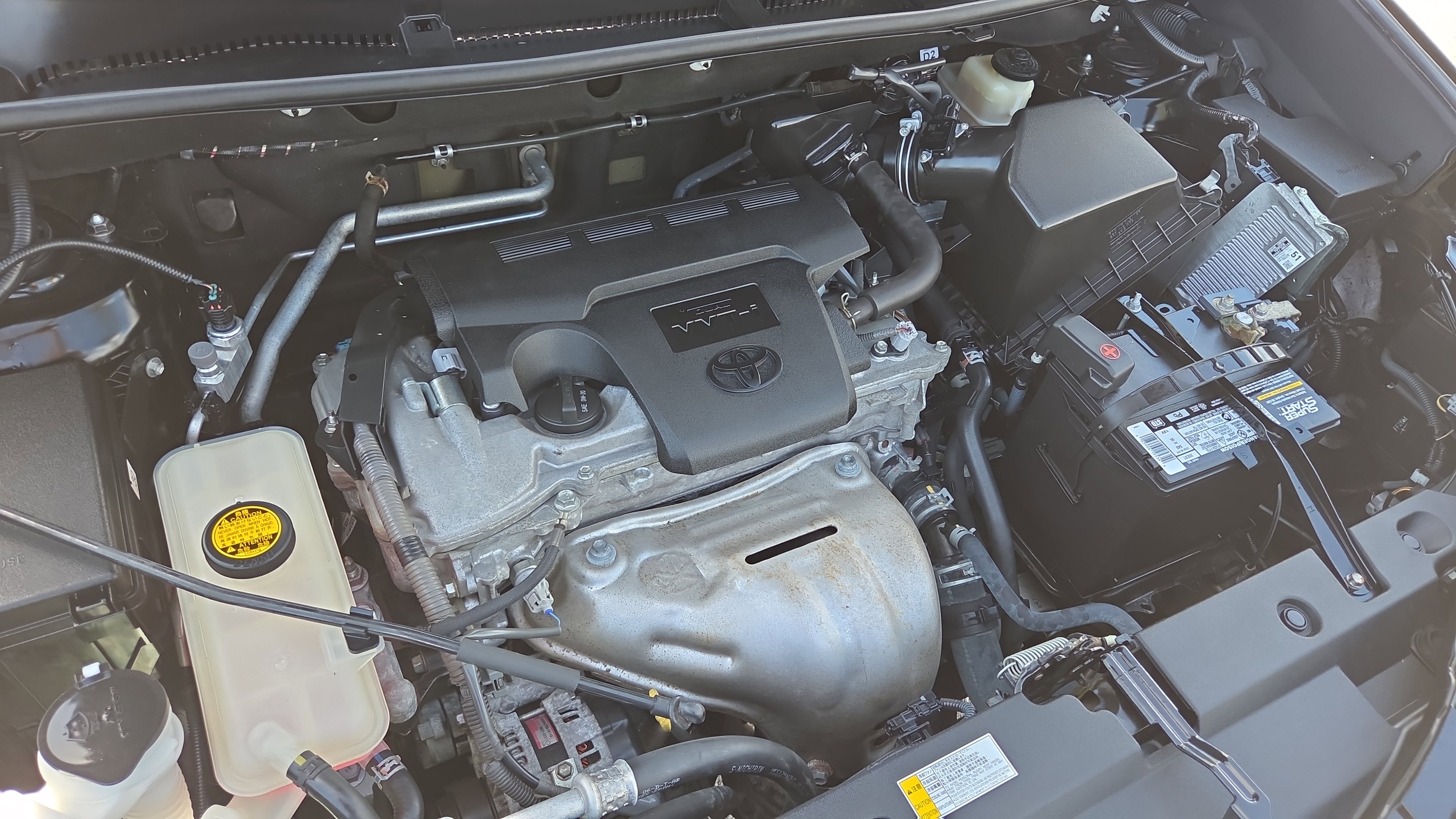 Used 2016 Toyota RAV4 Limited FWD image 22