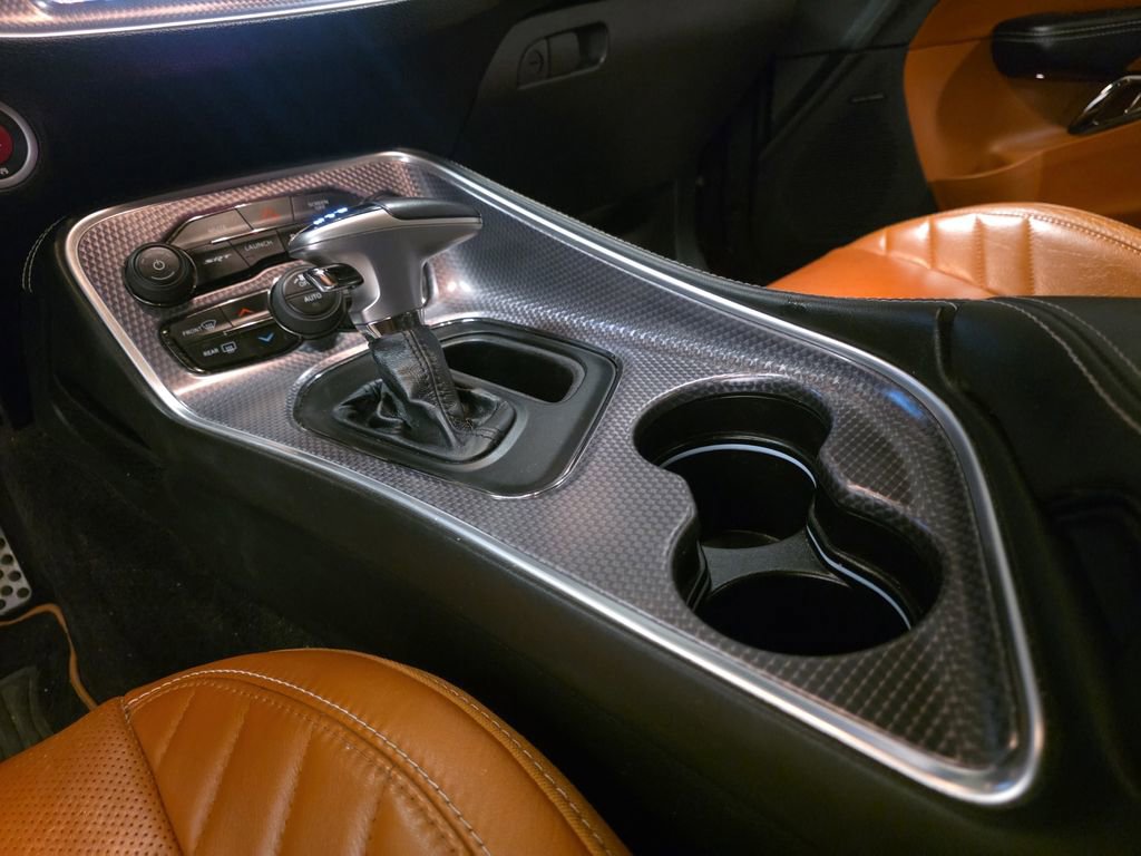 Used 2018 Dodge Challenger SRT Hellcat RWD image 32