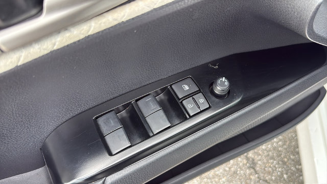 Used 2026 Toyota Camry XLE FWD image 18