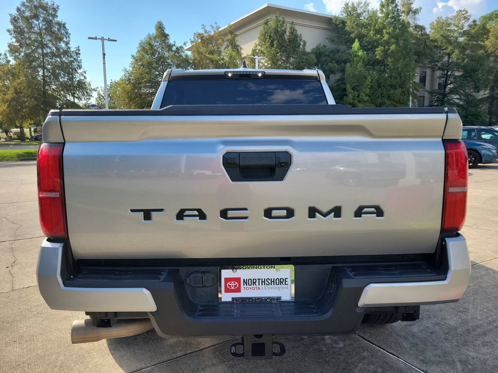 Used 2024 Toyota Tacoma TRD Sport RWD image 4